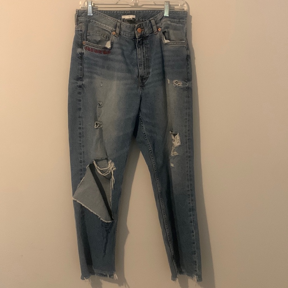 H&M mom jeans with feminist stitching detail
